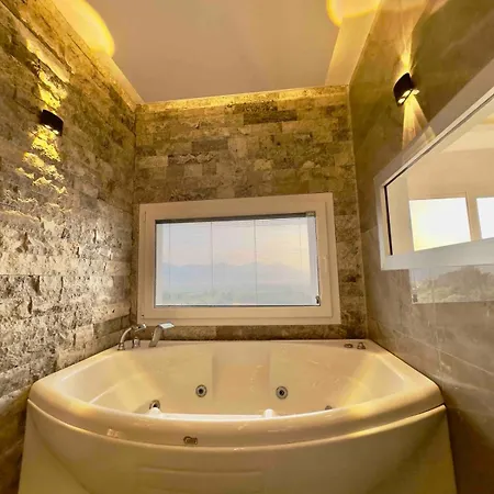Mit Panorama-meerblick 20m Privatpool Villa Kusadasi
