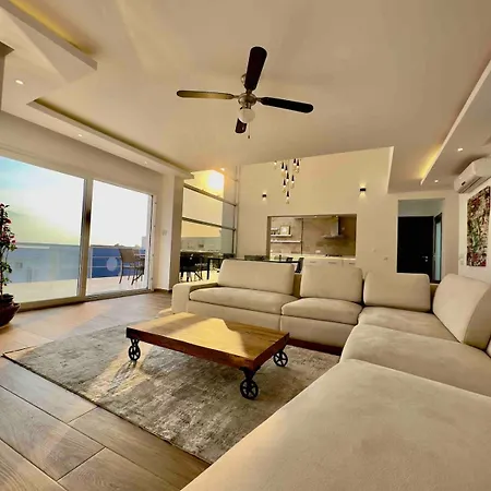 Mit Panorama-meerblick 20m Privatpool