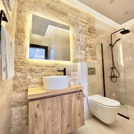 Villa Mit Panorama-meerblick 20m Privatpool Kusadasi