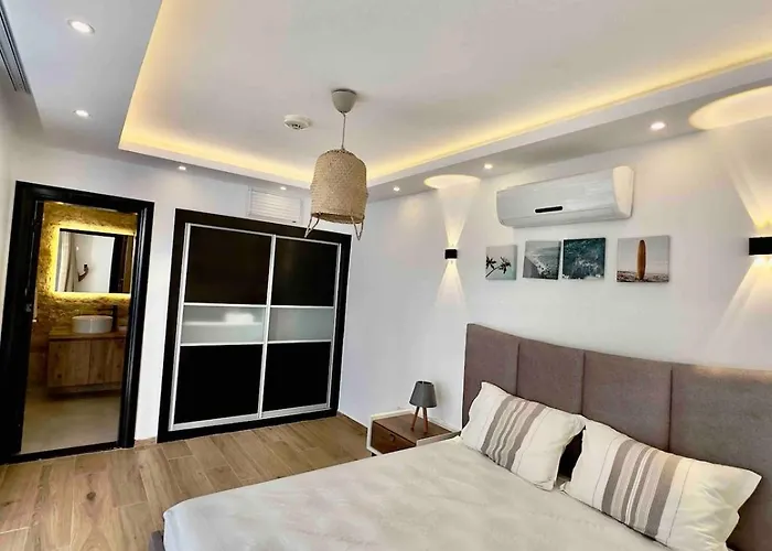 别墅 Mit Panorama-meerblick 20m Privatpool 库萨达斯