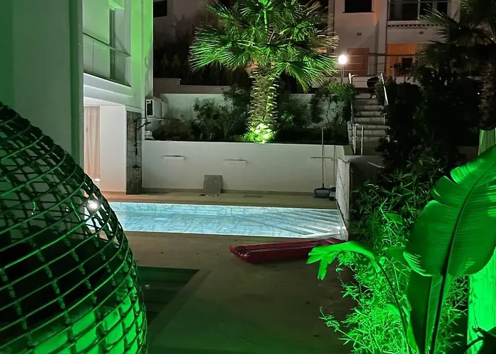 别墅 Mit Panorama-meerblick 20m Privatpool *