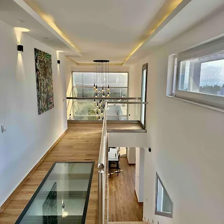 Mit Panorama-meerblick 20m Privatpool Kusadası