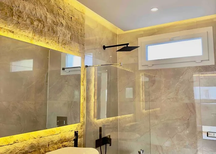 Mit Panorama-meerblick 20m Privatpool Vila