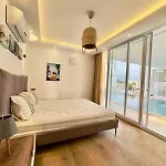 Villa Mit Panorama-meerblick 20m Privatpool Kusadasi